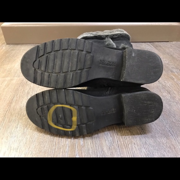 Kenneth Cole Reaction boots, black suede - Picture 8 of 10